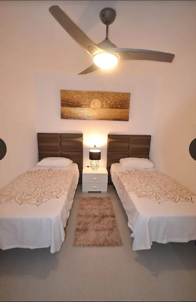 Hotel Vacaciones Perfectas Costa Adeje  3*, Costa Adeje (Tenerife) Španělsko